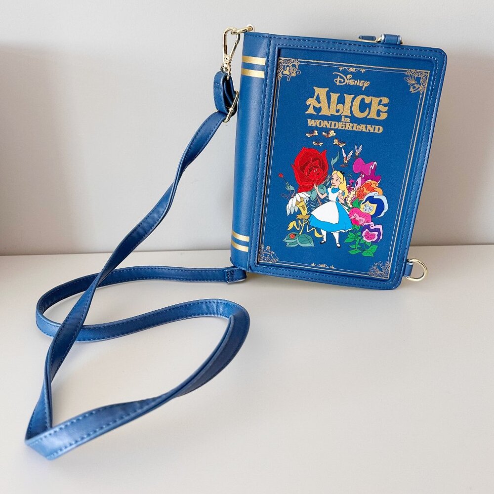 Loungefly Alice in Wonderland Book Purse